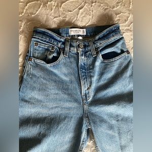 Abercrombie & Fitch Size 24 Jeans